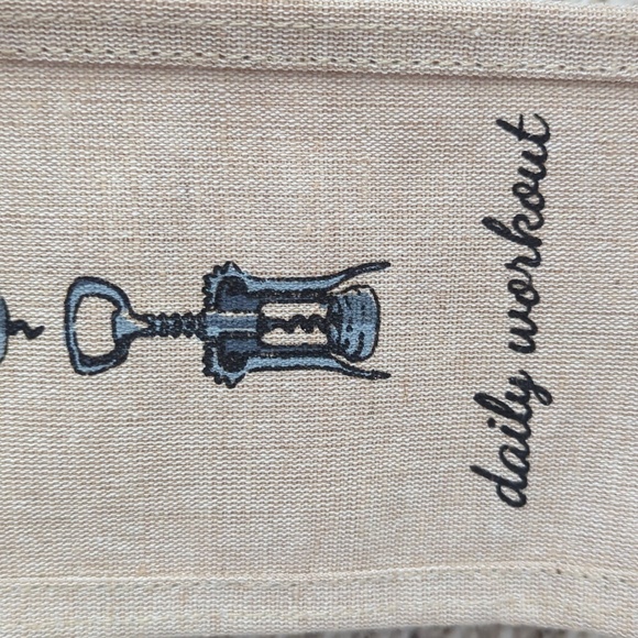 Wine Lover Bundle Bag Towel Pourer & TableTopics Cards - Picture 3 of 10